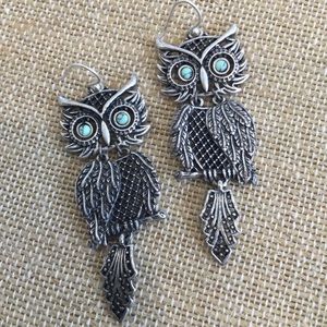 Lucky Brand Pewter Owl Dangle Earrings